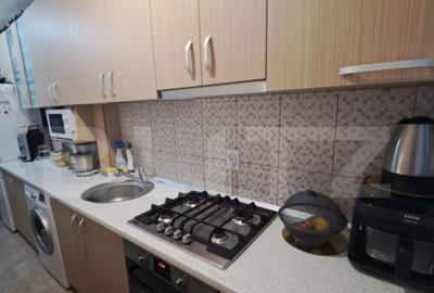 Apartament cu 3 camere, decomandat, 46 mp, Sebes - 2