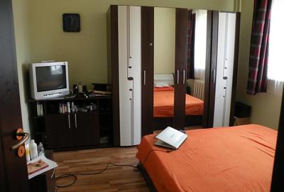 Apartament cu 2 camere decomandat în Grigorescu - 2