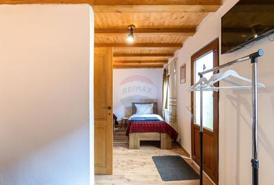 Casa / Vila cu 7 camere de vanzare - 9