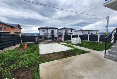 Casă cu 4 camere cu Teren 325 Mp în Miroslava - 3