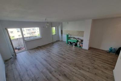 Garsoniera mall vitan, casa de pensii, etaj 5 8 - 2