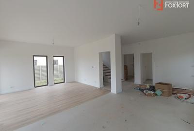 Casa individuala cu 4 camere de vanzare in Mosnita Noua Casa individuala cu 4 camere de vanzare in Mosnita Noua - 3