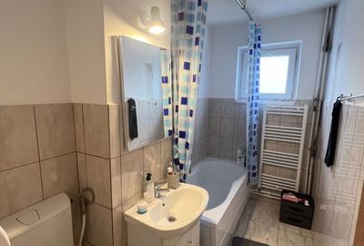 Apartament cu 2 camere decomandat, mobilat în Energiei - 3