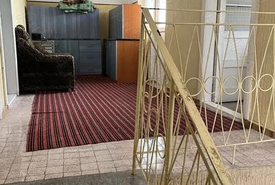 Casă în Central - 1