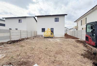 Casă cu 5 camere cu Teren 375 Mp în Central - 3