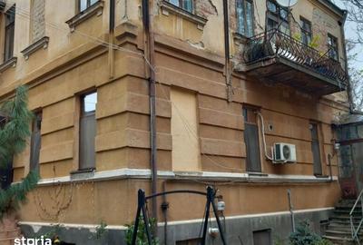 Casă cu 3 camere în Eminescu - 1