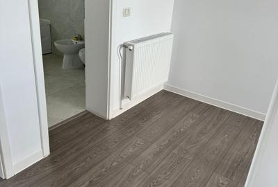 Duplex cu 3 camere cu Canalizare în Miroslava - 8