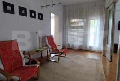 Apartament 2 camere, antreu spatios, 3 terase- una inchisa, garaj, zona Medicina