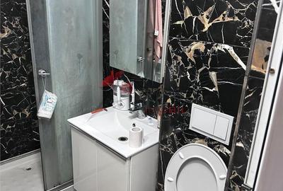 Apartament cu 3 camere decomandat în Baza 3 - 1