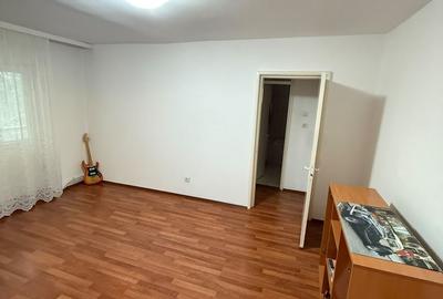 Apartament cu 3 camere în Bistrița Lac
