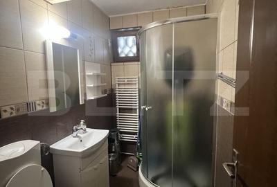 Apartament cu 2 camere semidecomandat în 7 Noiembrie