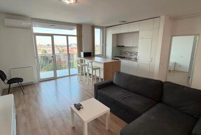 Apartament cu 2 camere semidecomandat în Complex Studențesc