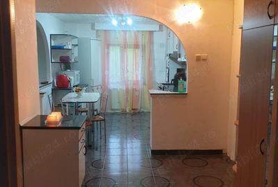 Apartament cu 3 camere in Aeroport Blocurile de langa deal - 4