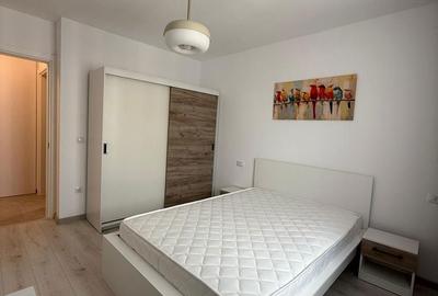Apartament cu 3 camere în Tractorul - 16