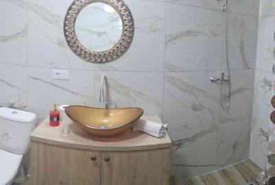 Casă cu 4 camere în Dicănești - 3