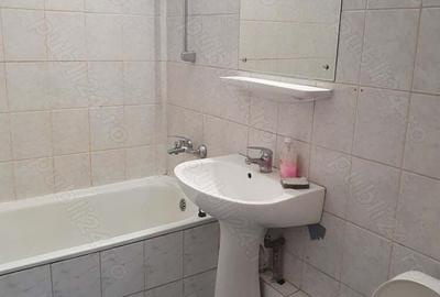 Spre inchiriere apartament 3 camere - 10