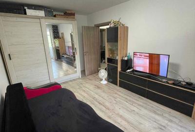 Apartament cu 3 camere decomandat în Pantelimon - 2