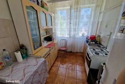Apartament cu 3 camere semidecomandat în Medgidia - 2