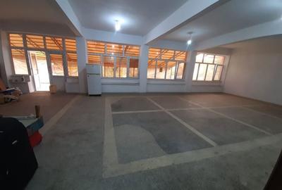 Spațiu comercial, de 1,390 mp, în Exterior Vest - 4