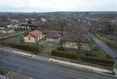 Casă cu 4 camere cu Teren 1950 Mp în Smârdan - 8