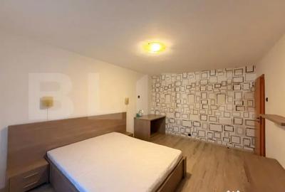 Apartament cu 3 camere decomandat în 1 Mai - 2