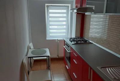 Vitan Mall,Bloc 1989,reabilitat,Decomandat,Mobilat,Utilat,Balcon,Luminos,Spatios - 3