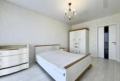 Garsonieră decomandată în P-ța Universității - 5