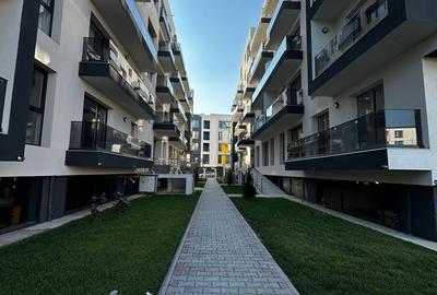 Apartament cu 3 camere decomandat în Theodor Pallady
