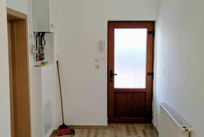 Garsonieră decomandată în Badea Cârțan - 19