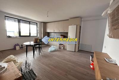 Apartament 2 camere de inchiriat Bloc Nou in Alba Iulia, loc parcare, utilat si mobilat complet - 1