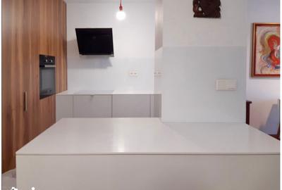 Apartament cu 2 camere decomandat în Schei - 2