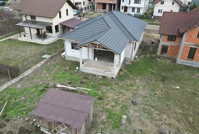 Casă în Livada - 4