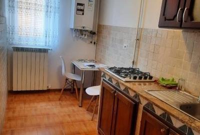 Apartament cu 2 camere decomandat în Slătinioara - 1