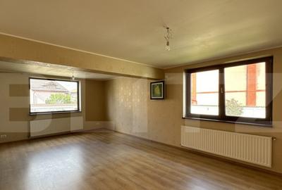 Casa S + P + M de 333 mp utili, cu 2.040 mp teren, front 26 Casa S + P + M de 333 mp utili, cu 2.040 mp teren, front 26 - 4