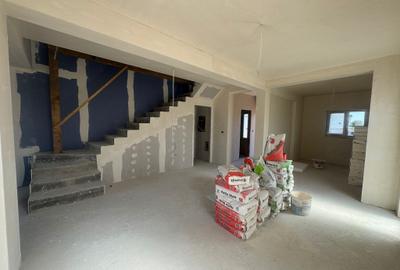 Duplex Superb în Moșnița Nouă, lângă M.City LOCAȚIE EXCELENTĂ! Comision 0% - 5