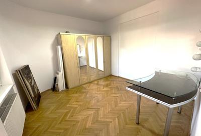 Apartament cu 4 camere decomandat în Rosetti - 2