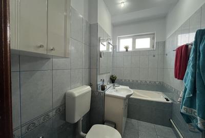 Apartament cu 3 camere decomandat, mobilat în Central - 21
