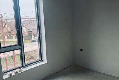 Casă cu 4 camere cu Canalizare în Giroc - 6