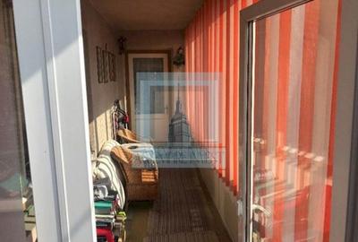 Ap 4 camere decomandat - zona Aurel Vlaicu - 5