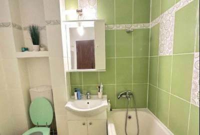 Apartament cu 2 camere decomandat în Cornișa - 4