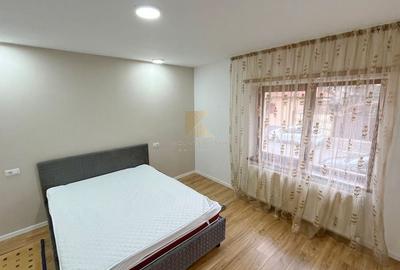Casa cu 3 camere, curte proprie, renovata complet, Astra - 7