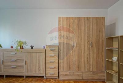 Apartament 2 camere semidecomandat modernizat, parcare, s... - 10
