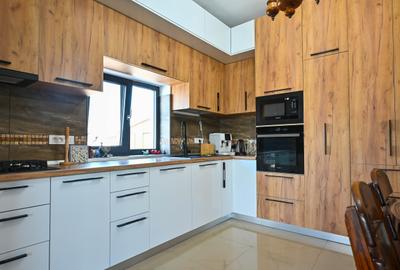 Stil autentic– Casa Perfectă la Sol I COMISION 0% Cumparator - 7