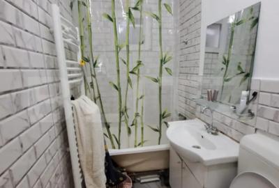 Apartament cu 2 camere decomandat în Central - 2