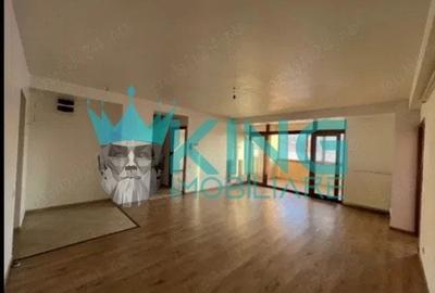 Apartament cu 3 camere decomandat în Independenței