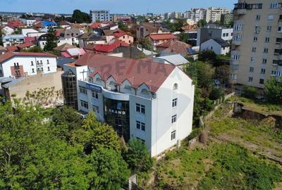 Birou, de 1,525 mp, în Central - 4