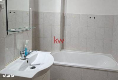 Apartament cu 4 camere în Cug