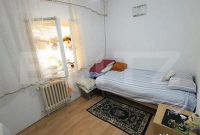 Apartament cu 4 camere decomandat în Calea Moldovei - 8