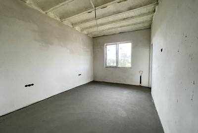 Duplex cu 3 camere cu Canalizare în Cristian - 6