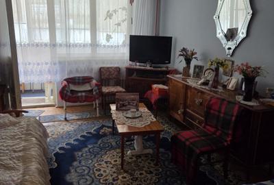 Apartament cu 2 camere semidecomandat, mobilat în Astra